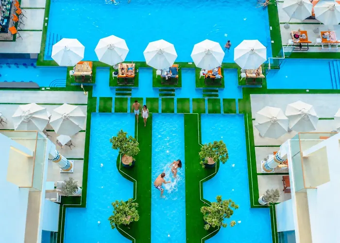 Royal Central Hotel And Resort The Palm Dubai